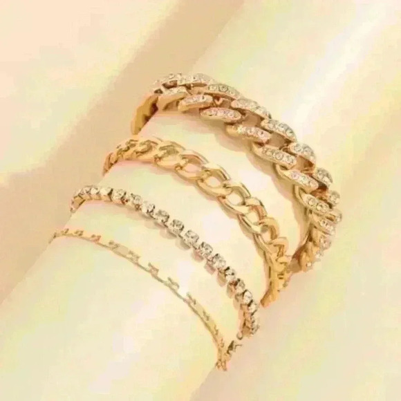 New 4 Pcs Set Gold-Tone Bracelet Set: Versatile Collection of Gold-Tone - Picture 2 of 4